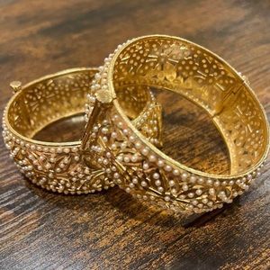 Gold Indian bangles - screw open